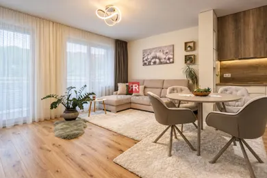 Квартири в оренду, 2-кімнатні, Bratislava-Nové Mesto · €950