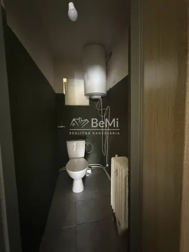 Na predaj dom, Čierna Lehota