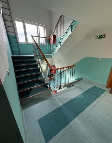 Na predaj 2-izbový byt, 44 m², Banská Bystrica, Centrum