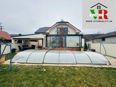 Domy na wynajem, Nitra · €1500