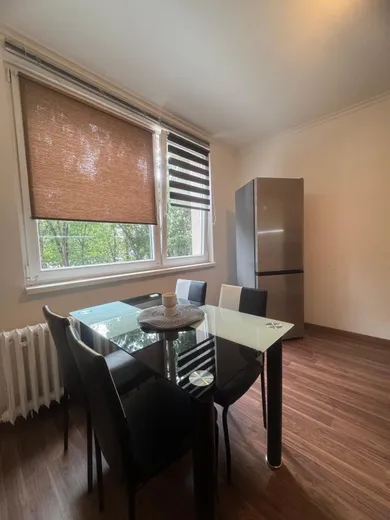 Byty na prenájom 1-izbový, Nové Zámky · €520