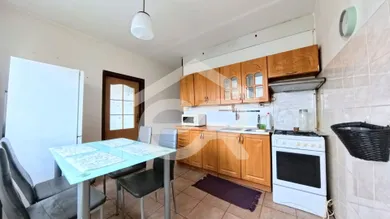 Na predaj 2-izbový byt, 68 m², Nitra, Bizetova
