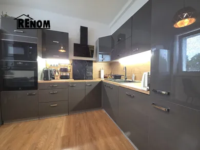 Na predaj 3-izbový byt, 81 m², Šaľa, P. Pázmaňa