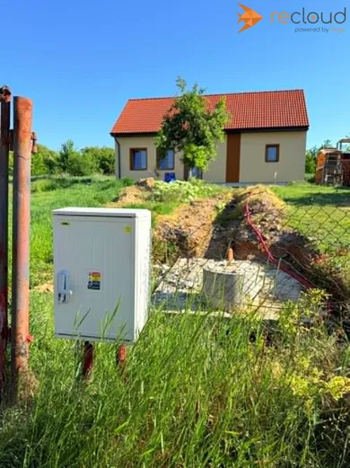 Na predaj dom, 105 m², Nové Sady