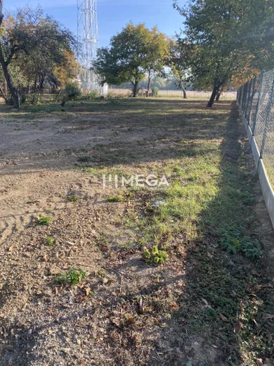 Na predaj pozemok, 80 m², Michalovce, Topolianska