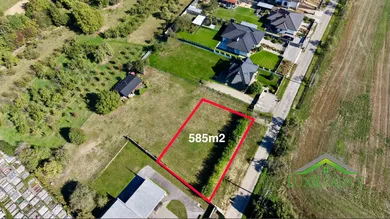 Na predaj pozemok, 585 m², Nové Mesto nad Váhom, Bošácka
