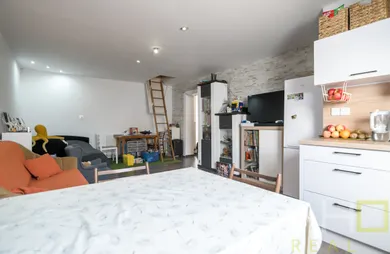 Na predaj 4-izbový byt, 124 m², Trnava, Kapitulská