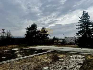 Na predaj pozemok v Bratislava-Lamač · €520 000 · Pôvodný stav