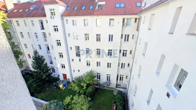 Na prenájom 2-izbový byt, 80 m², Bratislava-Staré Mesto, Klemensova