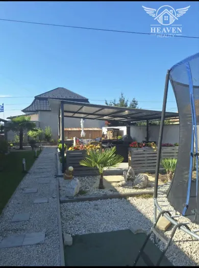 Na predaj dom, 170 m², Kolárovo