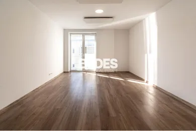 Na prenájom 2-izbový byt, 59 m², Prievidza, Zadná