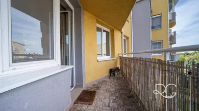 Na prenájom 3-izbový byt, 88 m², Bratislava-Staré Mesto