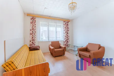 Na predaj 5-izbový dom, 83 m², Čachtice