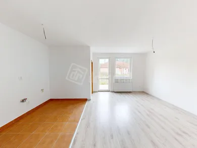 Na predaj dom, 63 m², Vydrany
