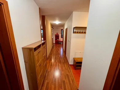 Na prenájom 3-izbový byt, 82 m², Poprad, Tatranské námestie