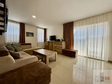 Na predaj rekreačný dom, 180 m², Martin, Hrdinov SNP