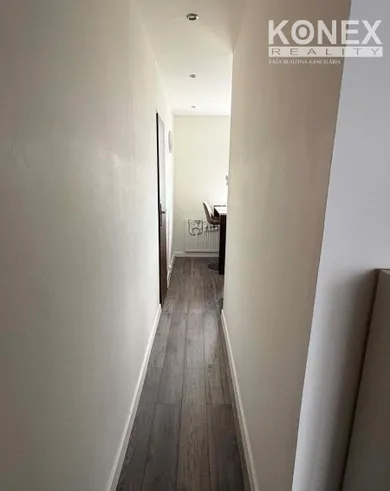 Na predaj 3-izbový byt, 74 m², Strážske, Mierova