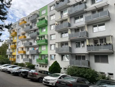 Mieszkania na wynajem, 3-pokojowe, Piešťany · €540