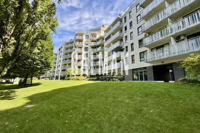 Apartments for rent, 1-room in Bratislava-Ružinov · €650