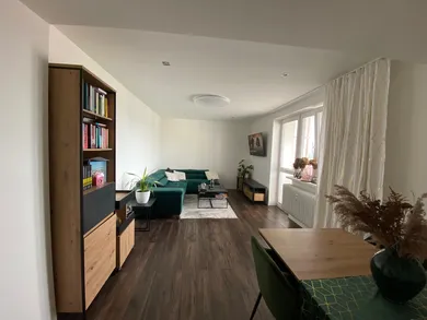 Byty na predaj 3-izbový, Hlohovec · €179 900