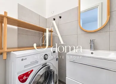 Na prenájom 1-izbový byt, 22 m², Bratislava-Nové Mesto, Sibírska
