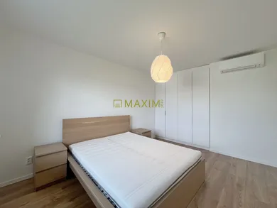 Na predaj dom v Láb · €235 000 · Pôvodný stav