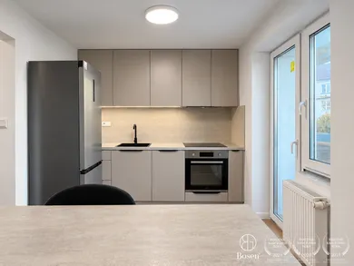 Na predaj 1-izbový byt, 30 m², Dubnica nad Váhom, Bratislavská