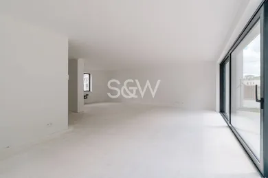 Na predaj dom, 183 m², Bratislava-Dúbravka, Agátová