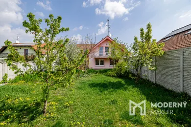 Na predaj dom, 186 m², Šamorín