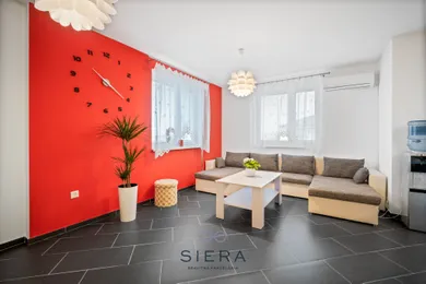 Na predaj 3-izbový byt, 82 m², Trstice