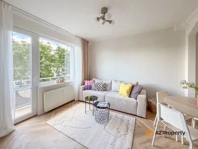 Na predaj 3-izbový byt, 59 m², Bratislava-Ružinov, Trenčianska