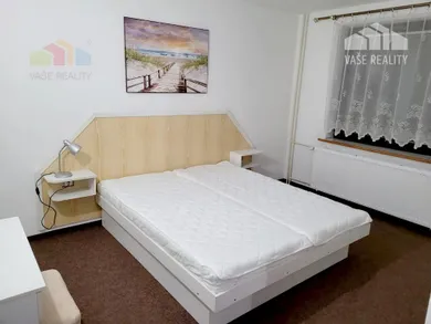 Na prenájom 2-izbový byt, 45 m², Piešťany, Pod Párovcami
