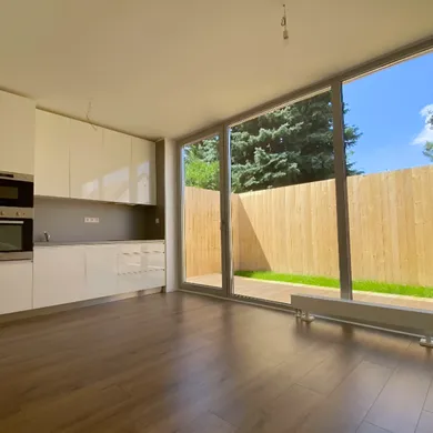 Byty na predaj 2-izbový, Bratislava-Vrakuňa · €229 000