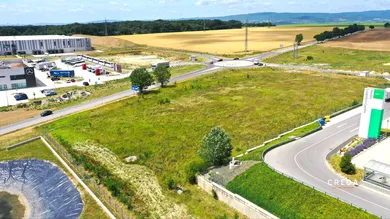 Na predaj pozemok v Senec · €1 688 000 · Pôvodný stav
