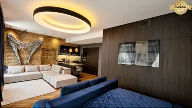 Na prenájom 1-izbový byt, 43 m², Bratislava-Staré Mesto