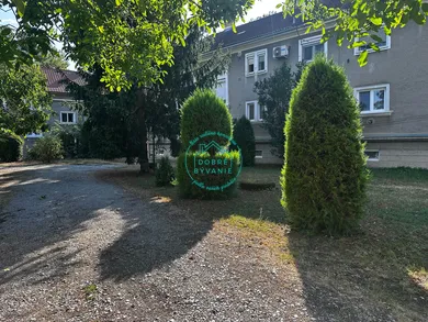 Na predaj 3-izbový byt, 73 m², Nové Zámky