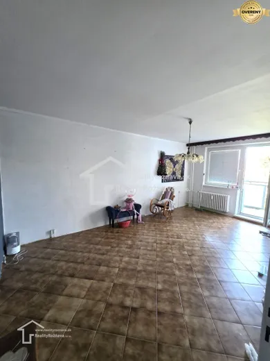 Na predaj 3-izbový byt, 74 m², Rožňava, Zakarpatská