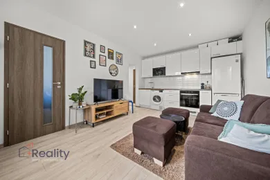 Na predaj 1-izbový byt, 31 m², Bratislava-Karlova Ves
