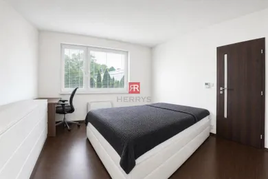 Na predaj 2-izbový byt, 56 m², Bratislava-Podunajské Biskupice