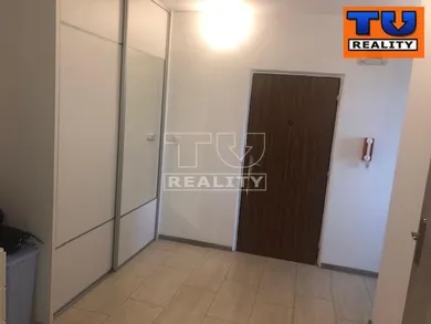 Na predaj 2-izbový byt, 52 m², Dubnica nad Váhom