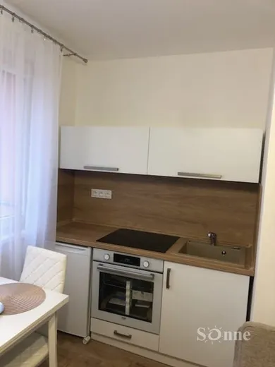 Mieszkania na wynajem, 1-pokojowe, Košice-Západ · €599