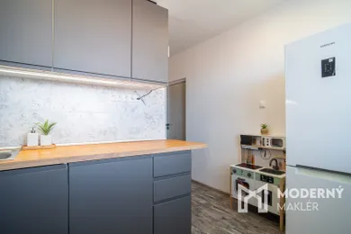 Na predaj 3-izbový byt, 81 m², Malacky