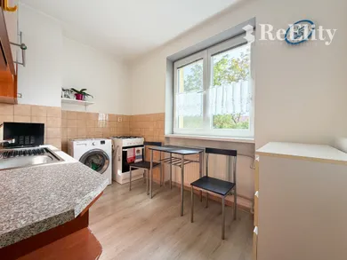 Na predaj 1-izbový byt, 43 m², Martin, Gorkého
