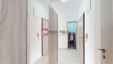 Na prenájom 2-izbový byt, 54 m², Slovenský Grob, Slavomírova