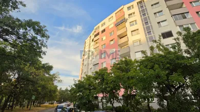 Mieszkania na sprzedaż, 4-pokojowe, Bratislava-Petržalka · €319 900
