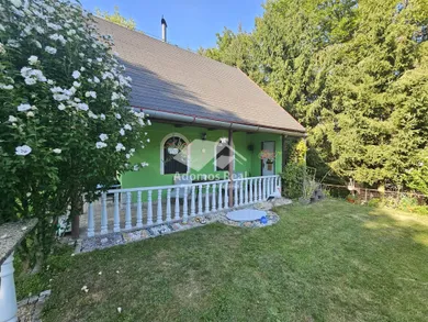 Na predaj 2-izbový rekreačný dom, 162 m², Svidník