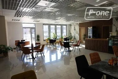 Na predaj komerčné, 170 m², Trnava, -