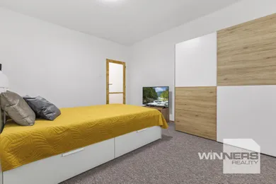 Na prenájom 3-izbový byt, 87 m², Bratislava-Ružinov, Kvačalova