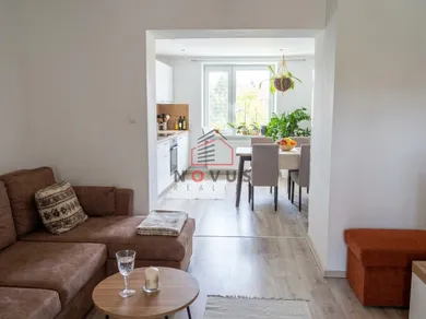 Na prenájom 2-izbový byt, 47 m², Dubnica nad Váhom, Moyzesova