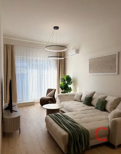 Квартири в оренду, 2-кімнатні, Košice-Staré Mesto · €900